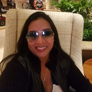 Meet your Posher, Nazeera